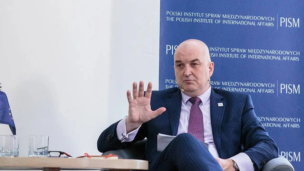 Reseciarz atakuje prezydenta Nawrockiego! I powiela kłamliwą narrację Tuska oraz jego ludzi