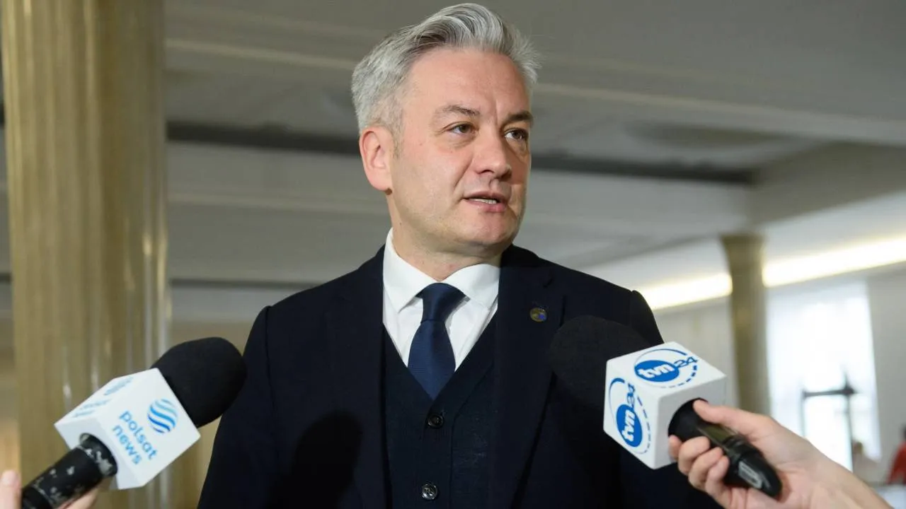 Biedroń atakuje Tuska: "Zagalopował się". Co mu się nie spodobało?