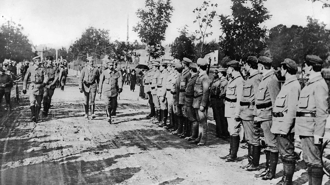 Tak wywalczyli nam niepodległość. Jaką bronią posługiwali się Polacy w 1918 roku?