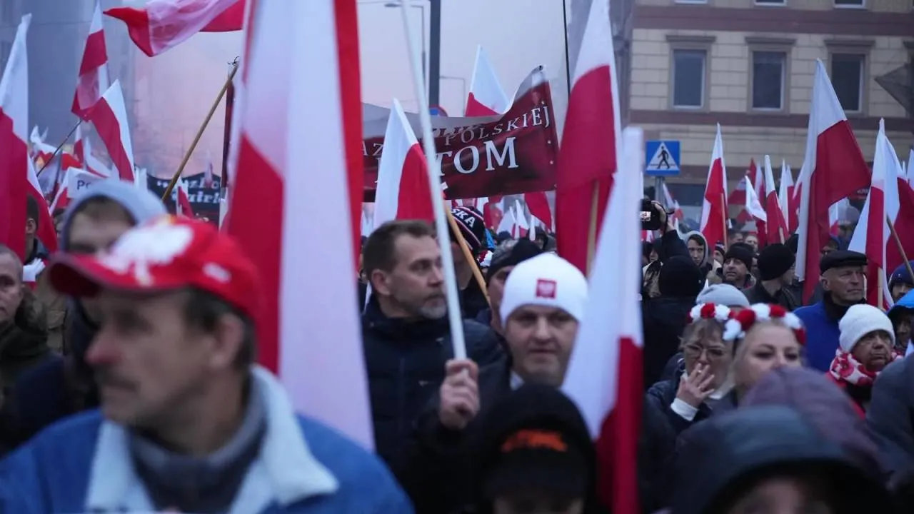 Tłumy na Marszu Niepodległości! Organizator podał wstępną frekwencję