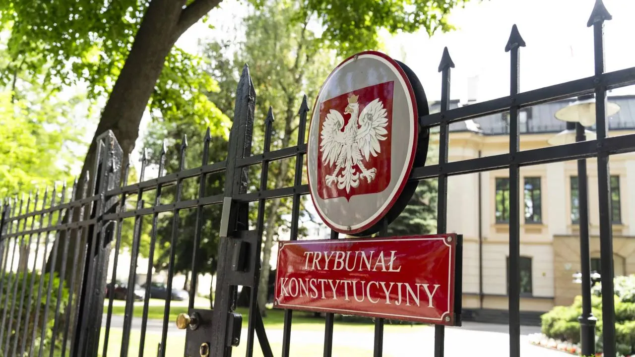 Porażka Żurka przed Trybunałem Konstytucyjnym. Rozporządzenie ministra niezgodne z Konstytucją