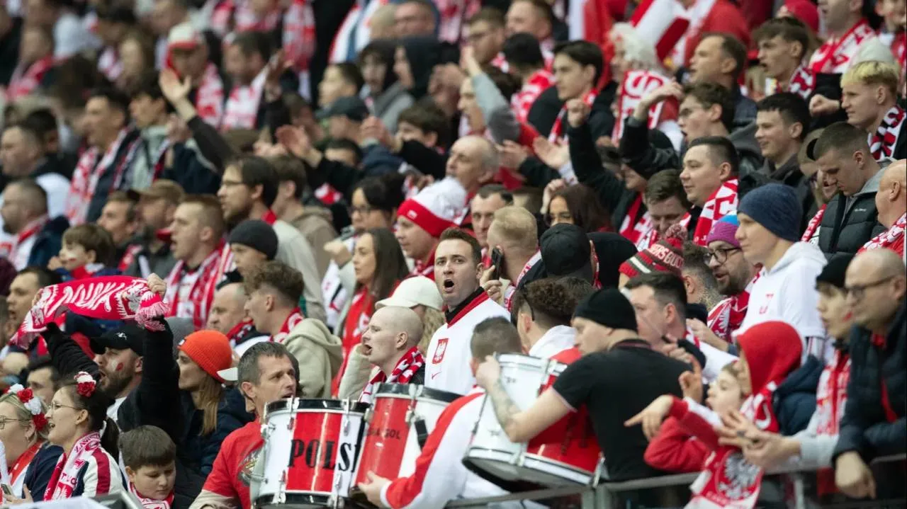 Zablokowana oprawa, kolejki i dodatkowe koszty. Wiemy, kto odpowiada za chaos na PGE Narodowym