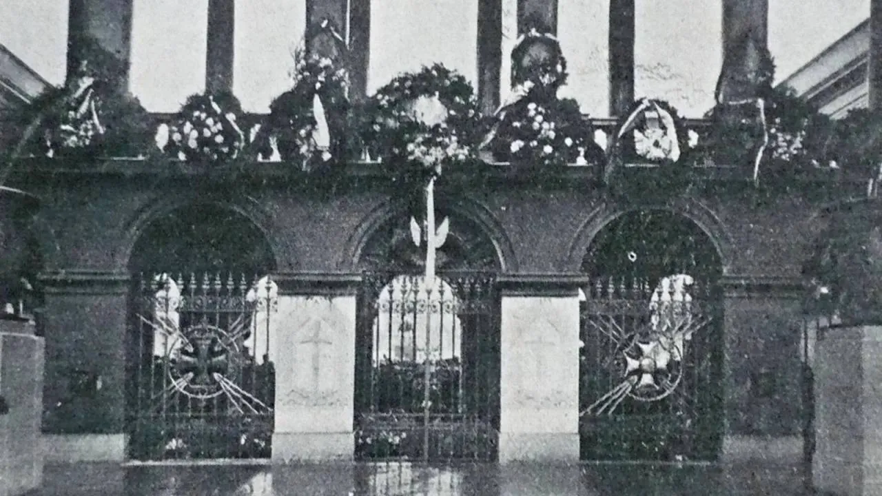 Nieznanemu – Rodacy