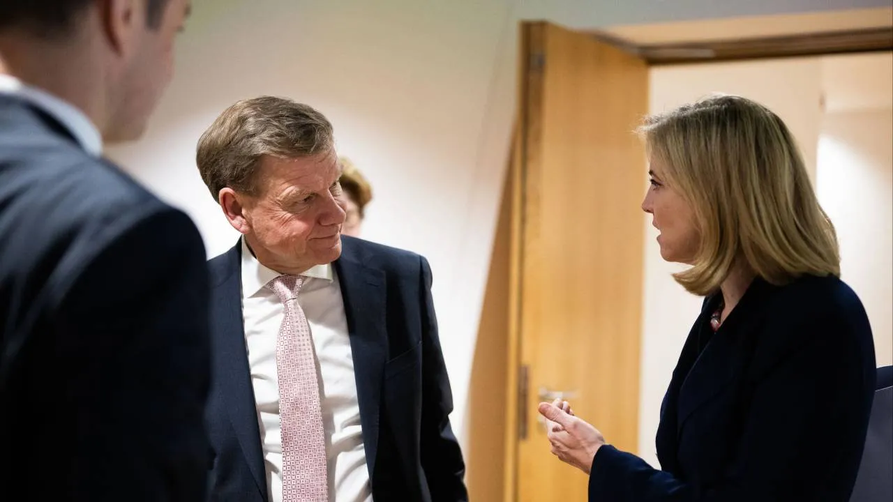 Warszawa marginalizowana? O interes Polski w kontekście pokoju upominają się... Niemcy