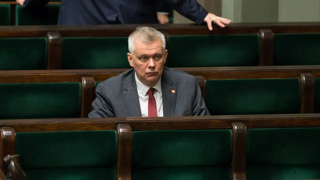 Siemoniak dostał pytanie o tekst Czuchnowskiego. Mówił, że jest "wrogiem wycieków" i wskazał... na lekarzy