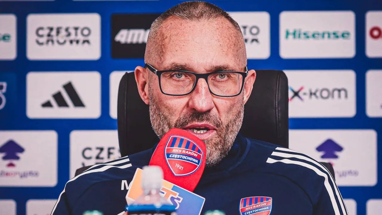 Raków kończy dziś piłkarski rok i... współpracę z trenerem
