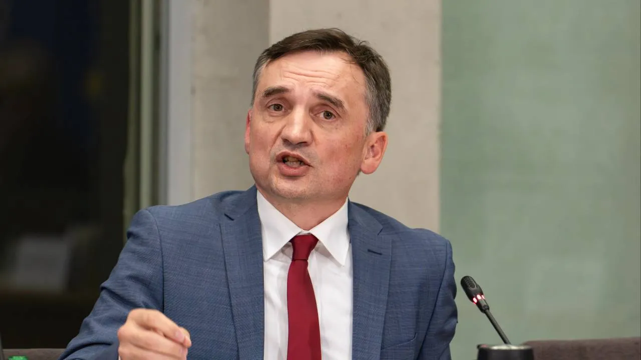 Już dziś sprawa aresztowa Zbigniewa Ziobry. Ekipa Żurka chce zamknąć byłego ministra