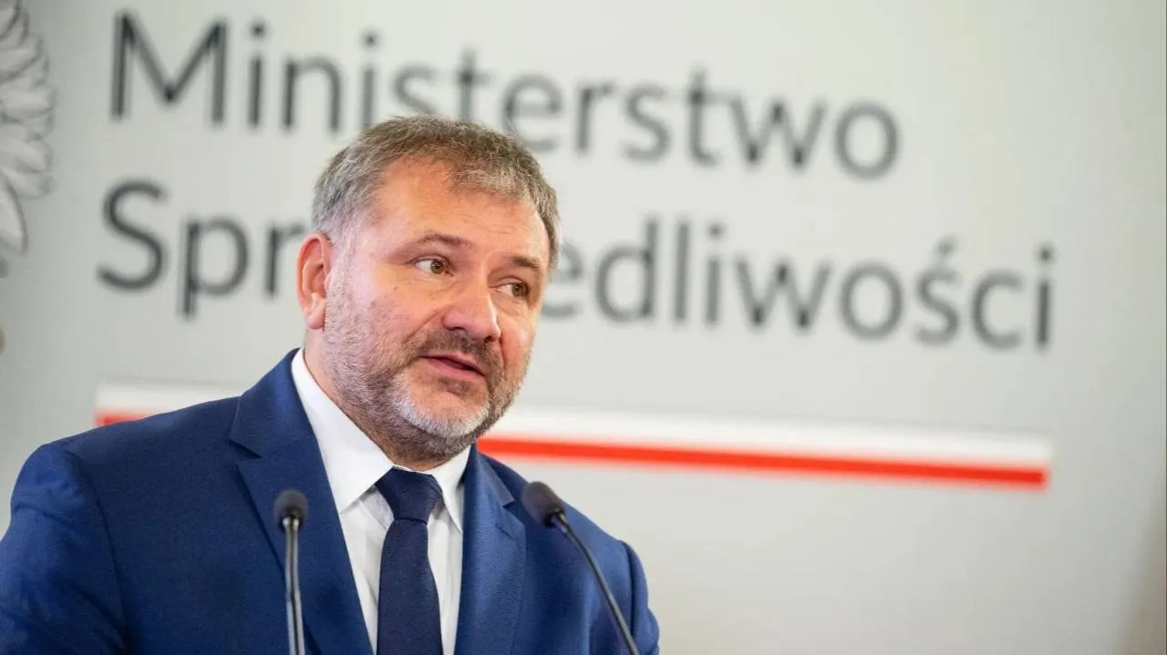 "PRZEGRYWY", "kompromitacja", "kolejny sukces Żurka" - w sieci głośno po decyzji sądu ws. Ziobry