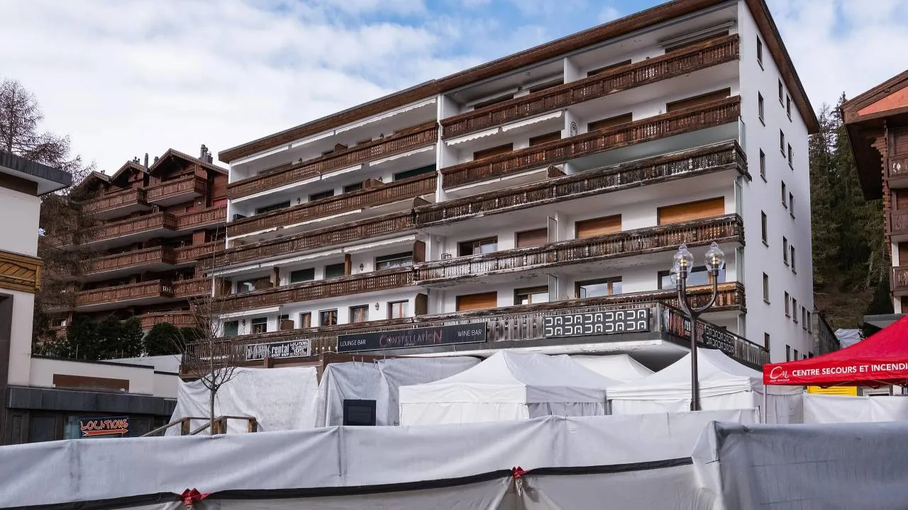 Tragedia w Crans-Montanie. Dla bliskich ofiar stworzono specjalny "hangar bólu"