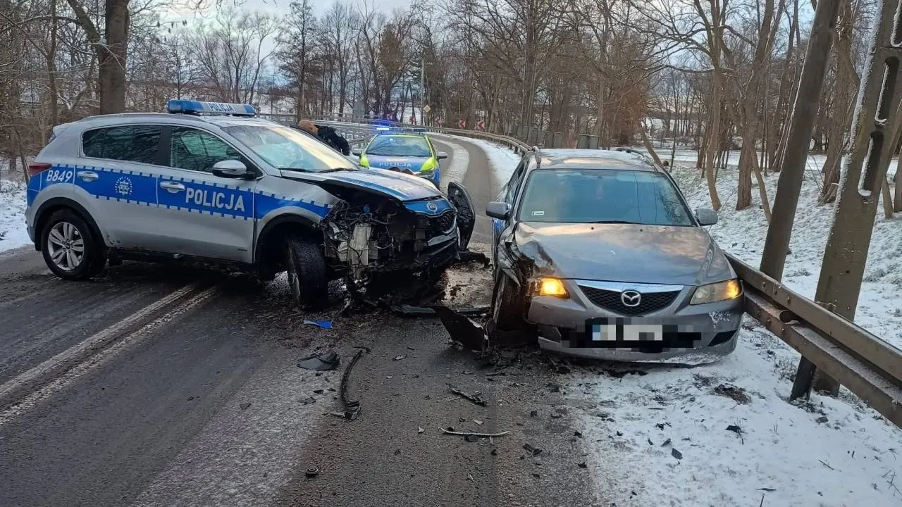 Pijany kierowca uderzył w radiowóz [WIDEO]