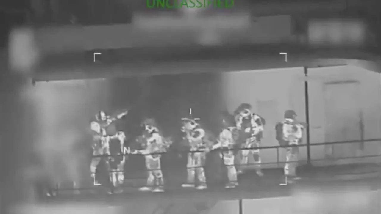 Amerykanie weszli na pokład rosyjskiego tankowca. Oto jak wyglądało przejęcie statku! [WIDEO]