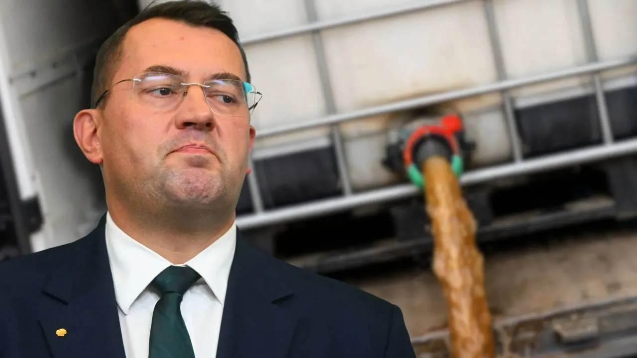 Gnojowica pod domem ministra, później areszt. Nowa decyzja sądu