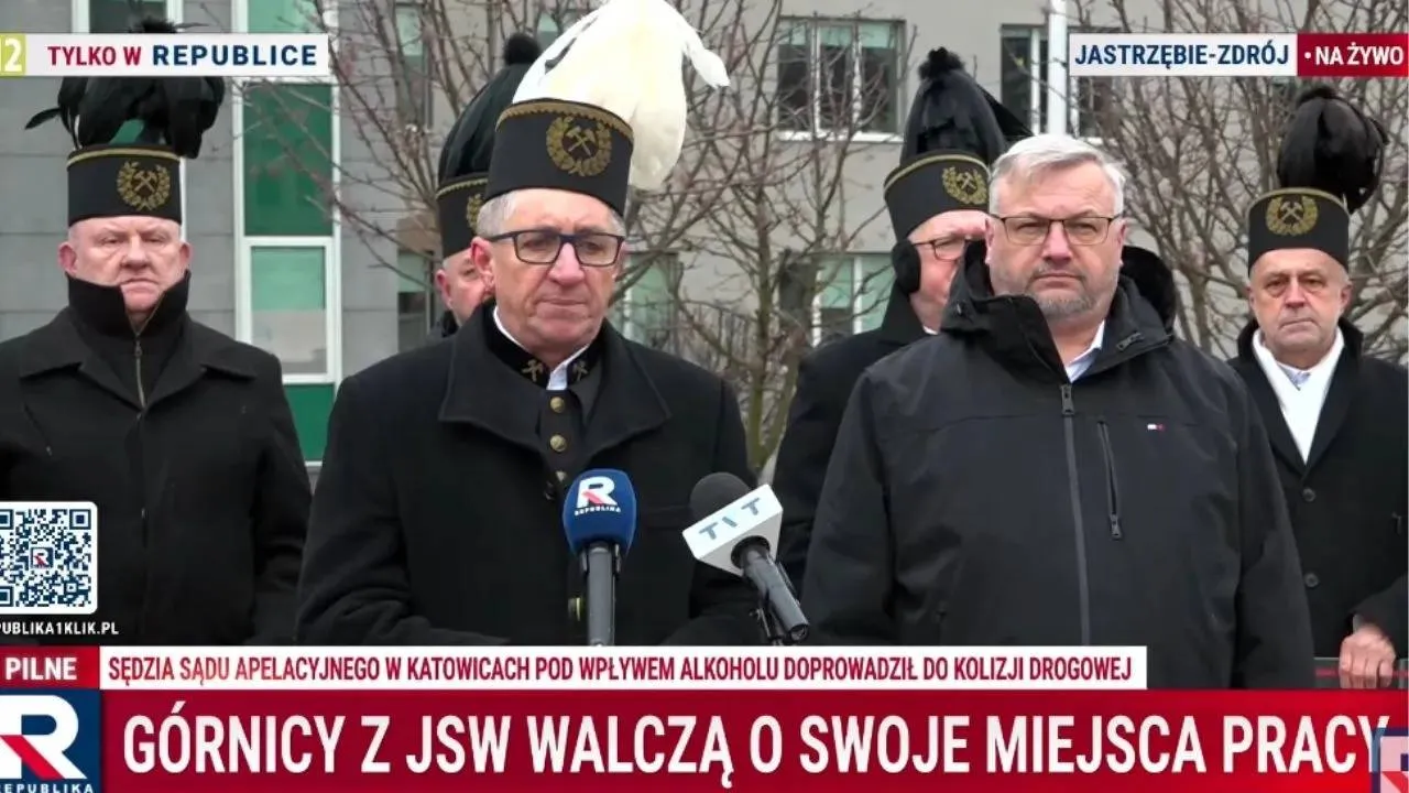 "Ta władza grzebie polskie górnictwo". Pod JSW wspomniano brutalne tłumienie protestów [WIDEO]