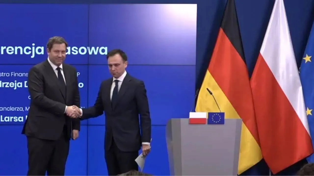 Niemcy po wizycie wicekanclerza w Polsce: silna gospodarka, ale słaby rząd