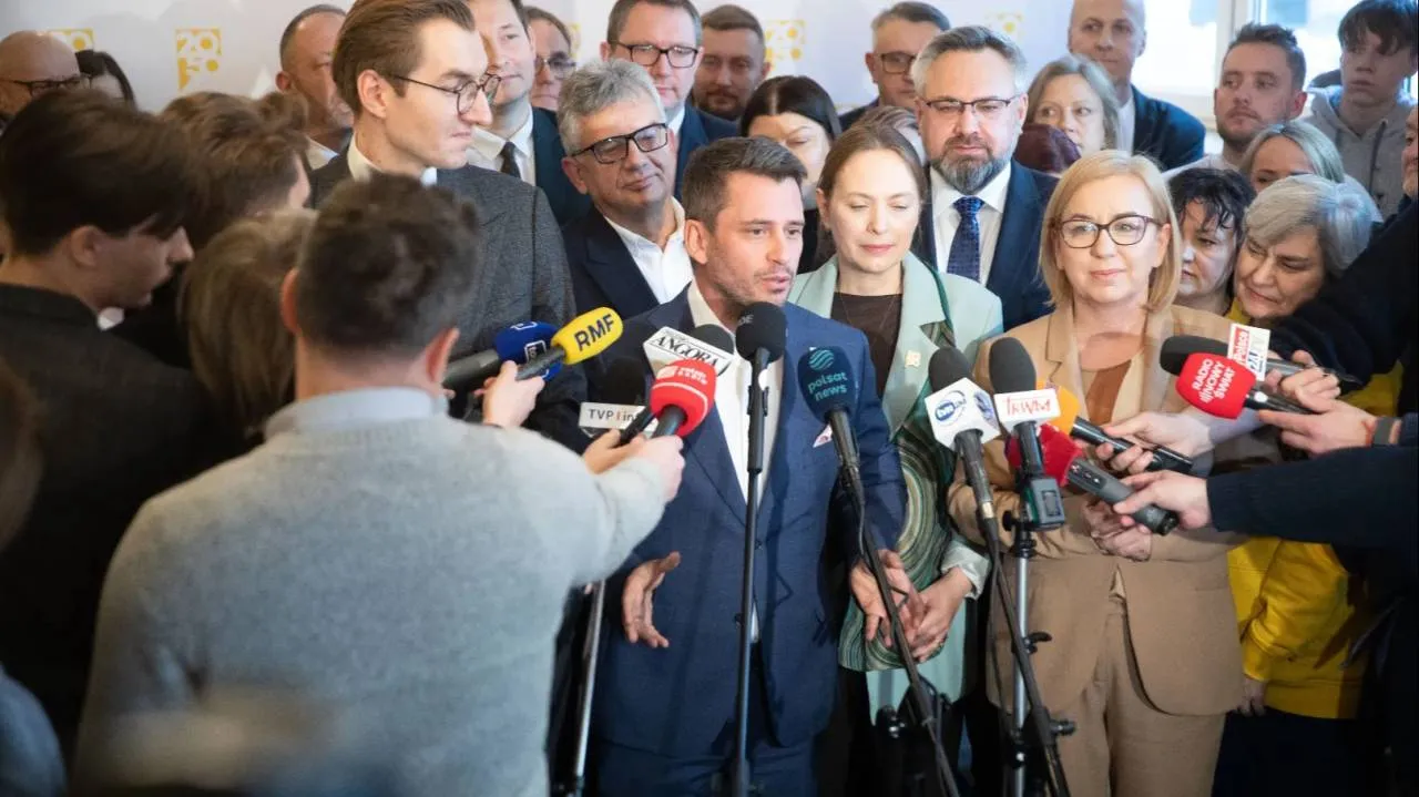 Uchwała, która przeszła jednym głosem, zatopi Polskę 2050? "Nie ma zaufania"