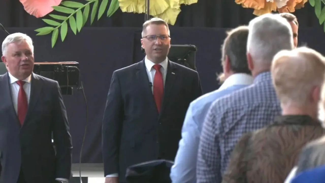 Dzień Kobiet 2026. Przemysław Czarnek z życzeniami dla pań. "Takie są polskie kobiety!"