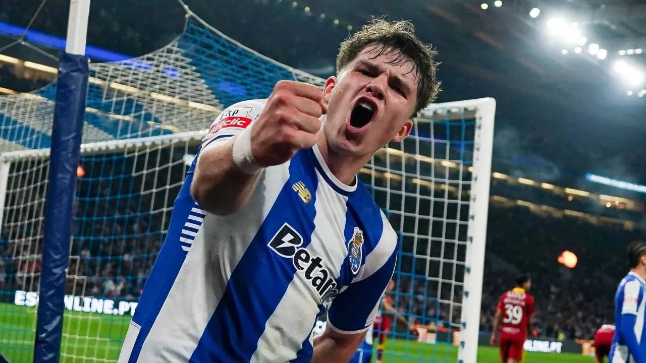 Pietuszewski! Co za gol Polaka w hicie ligi portugalskiej. Ośmieszył mistrza świata. WIDEO