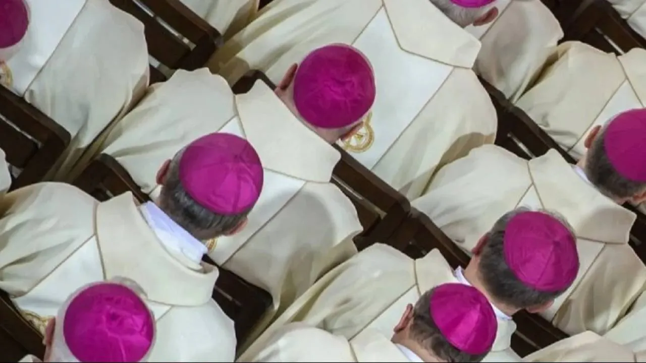 Biskupi powołali komisję ekspertów. Ma zbadać przypadki pedofilii w Kościele