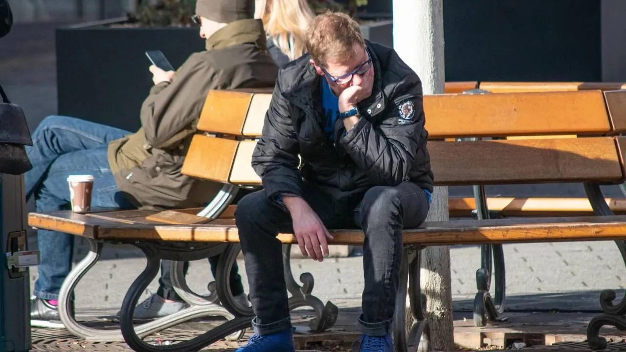 Najdłuższa seria wzrostu bezrobocia od 24 lat. "Rząd prowadzi antyspołeczną i obojętną na problemy politykę"