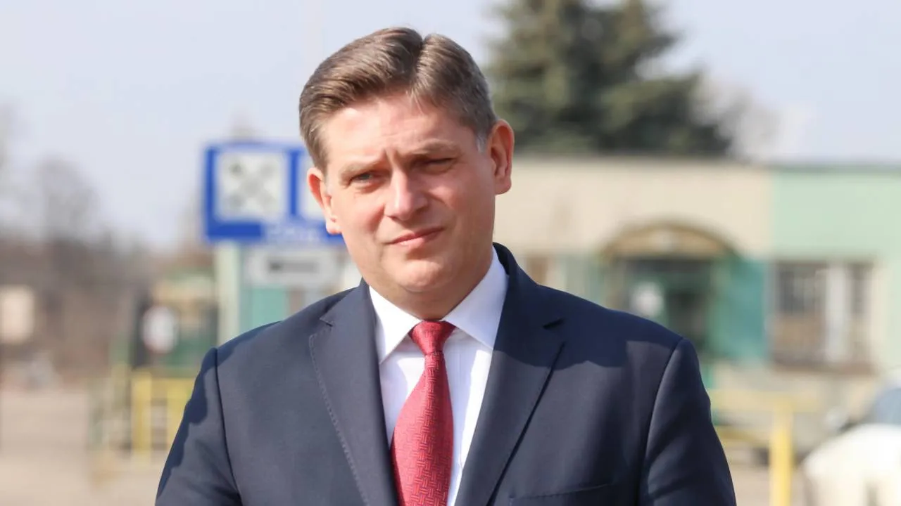 Kownacki: Minister finansów powinien na kolanach błagać Tuska, żeby przyjął polski SEJF 0%