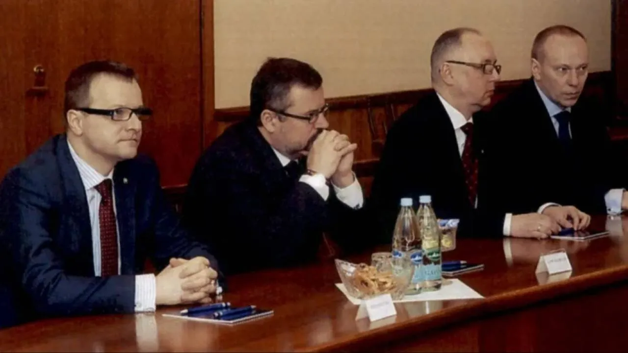 "Bardzo wysoko oceniam". Kosiniak-Kamysz broni Duszy: "Nie odpowiadał za współpracę SKW z FSB".