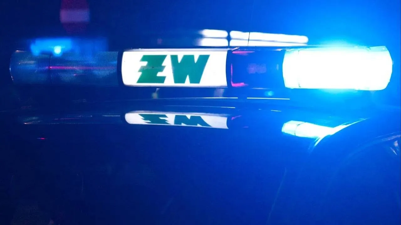 Mężczyzna zmarł mimo ponad godzinnej akcji ratunkowej. Sprawę przejęła Żandarmeria Wojskowa