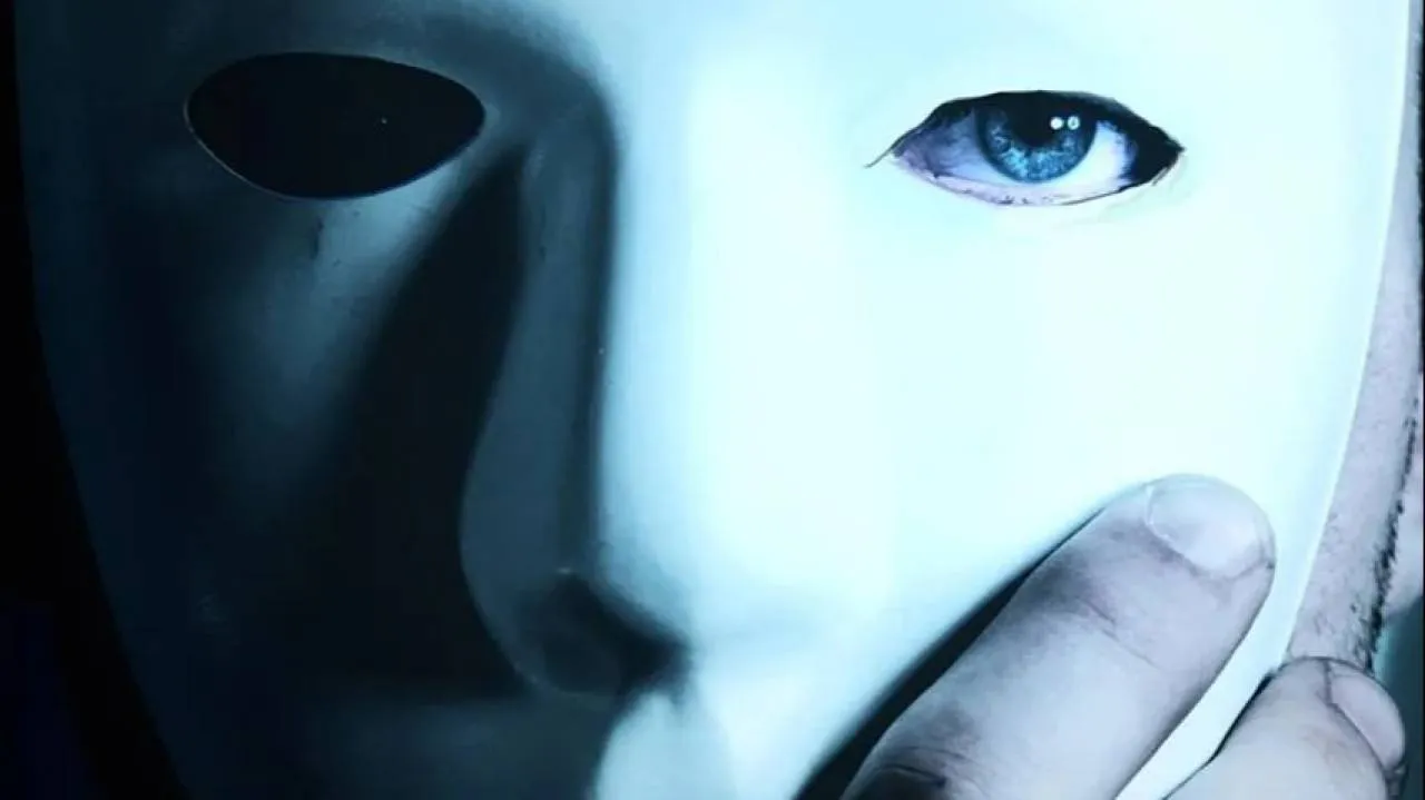 Kradzież tożsamości – jak dochodzi do wyłudzeń i jak się przed nimi bronić?