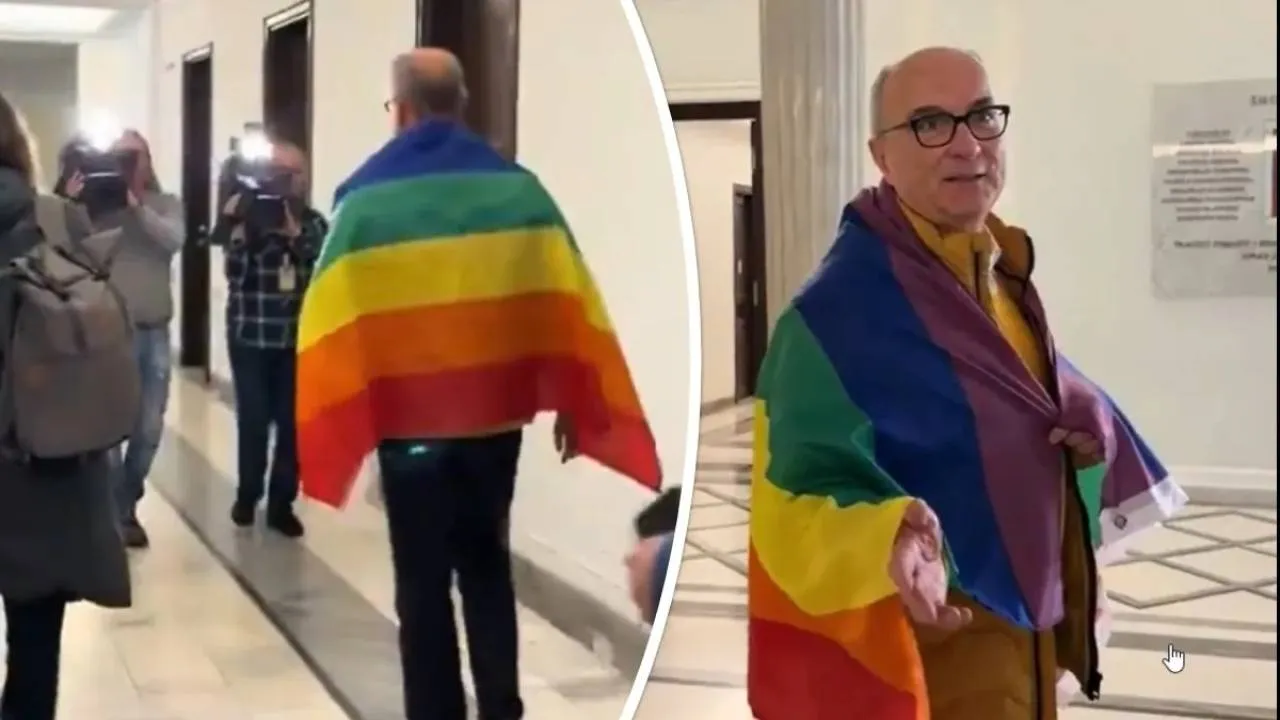 Czarzasty w Sejmie z tęczową flagą