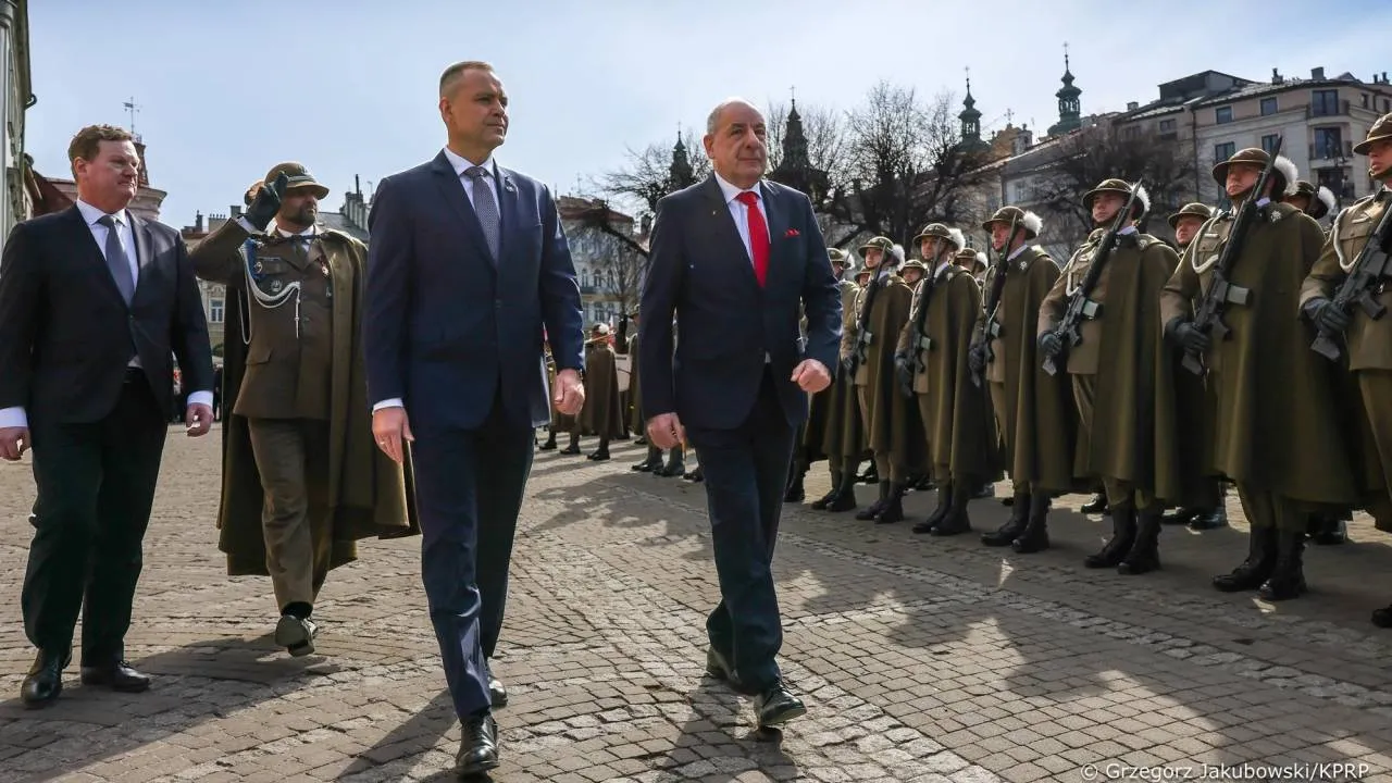 Karol Nawrocki: Dla chwilowych kwestii politycznych nie zapominamy o przyjaźni z Węgrami [FOTO]