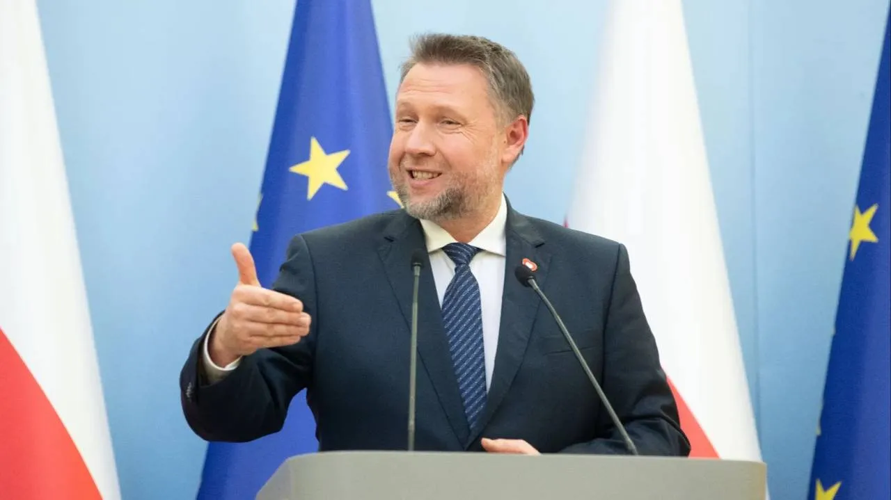 Mulawa wywołał burzę pytaniem o "małżeństwo z kozą". Co na to Kierwiński? Mówi o "szacunku" [WIDEO]