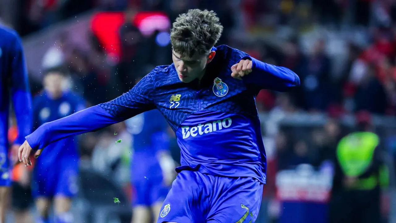 Oskar Pietuszewski w barwach FC Porto