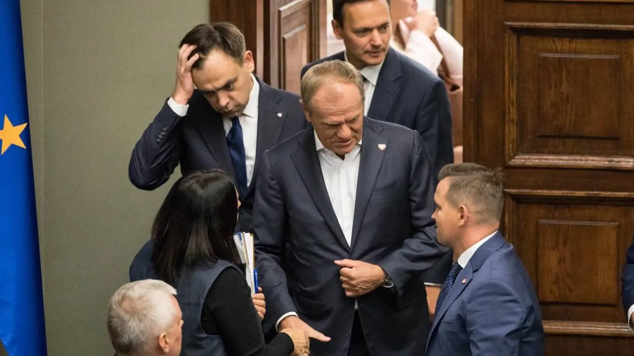 Andrzej Domański, Donald Tusk