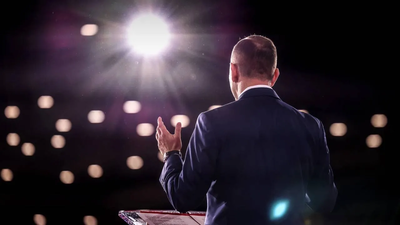 Echo słów prezydenta Nawrockiego w Dallas. "Wystąpił tam jako lider świata konserwatywnego"