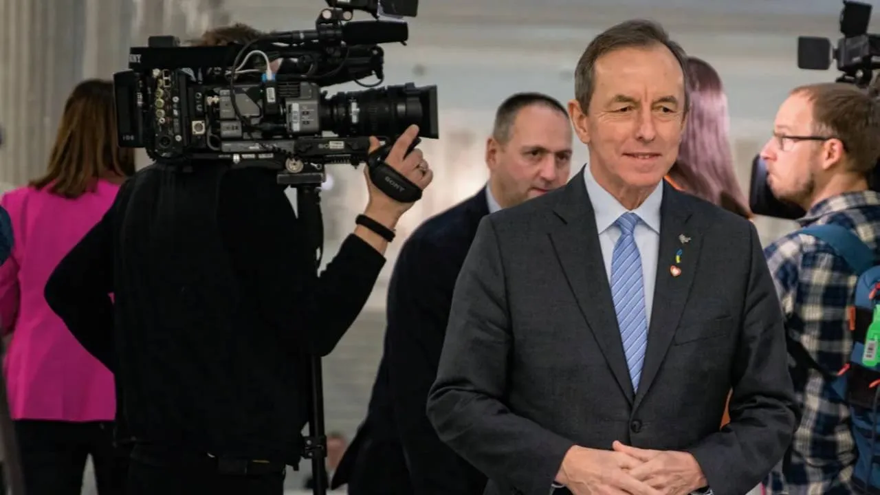 Grodzki – wielki nieobecny na korupcyjnym procesie. Bohater gigantycznej afery unika odpowiedzialności