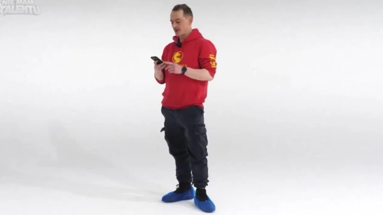 Jaś Kapela pokazał swoją twórczość. To na to idą pieniądze z podatków. „Dostałem 60 tys.” [WIDEO]