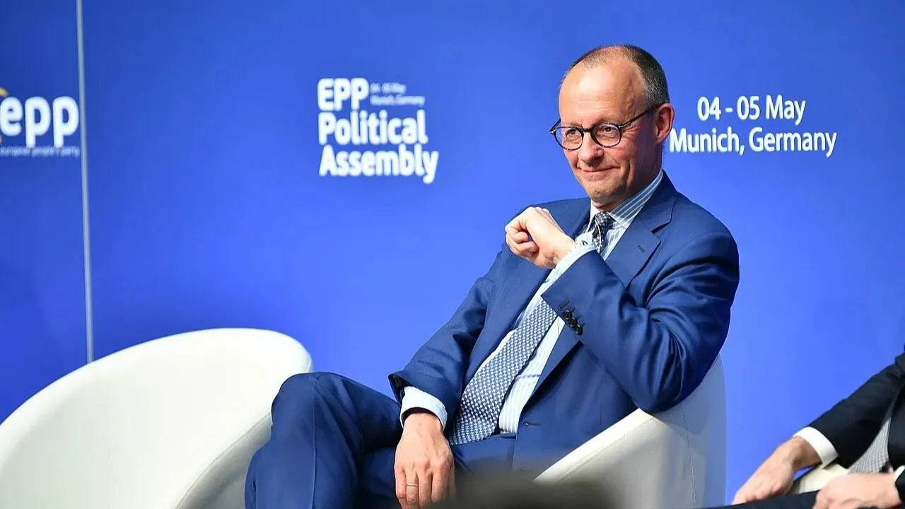 Koniec azylu dla Syryjczyków w Niemczech? Merz apeluje do uchodźców: Macie trzy lata