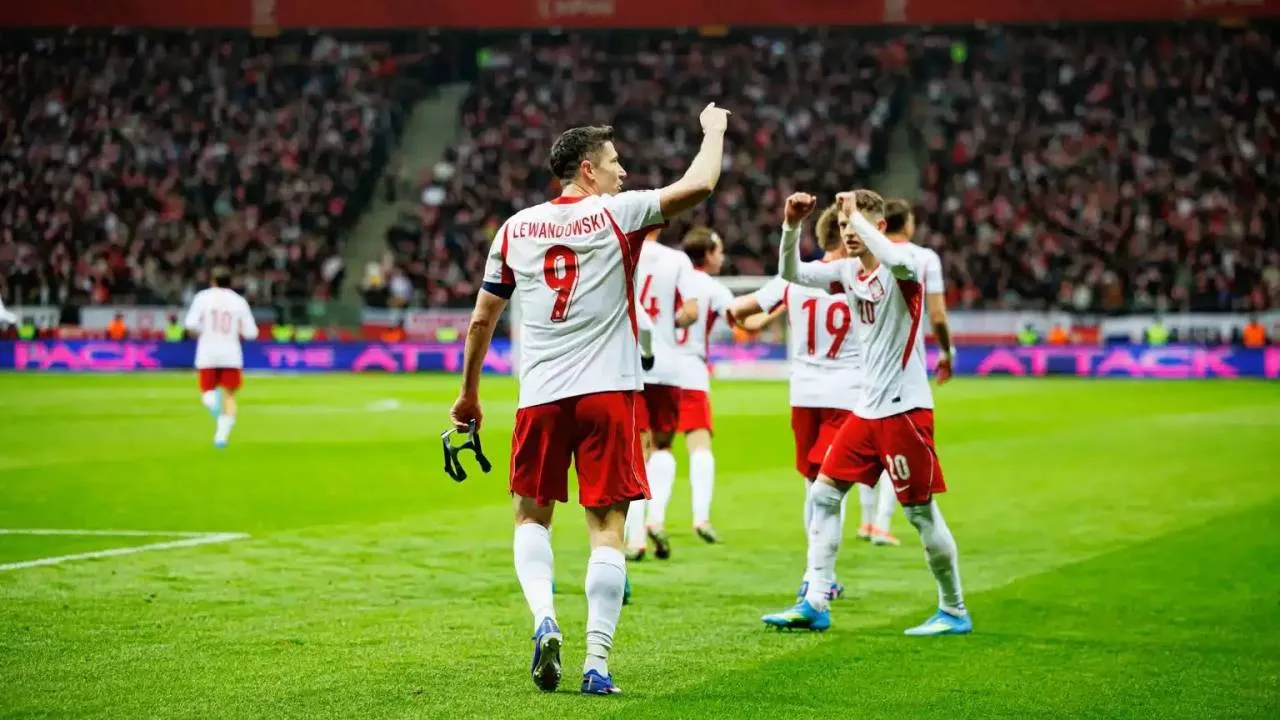 Tajemniczy wpis Roberta Lewandowskiego. Niepewna przyszłość kapitana reprezentacji Polski