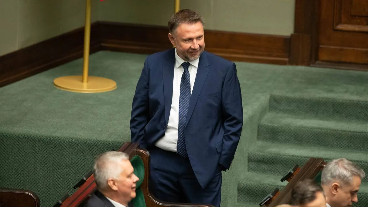 Posłowie oczekują dymisji Marcina Kierwińskiego
