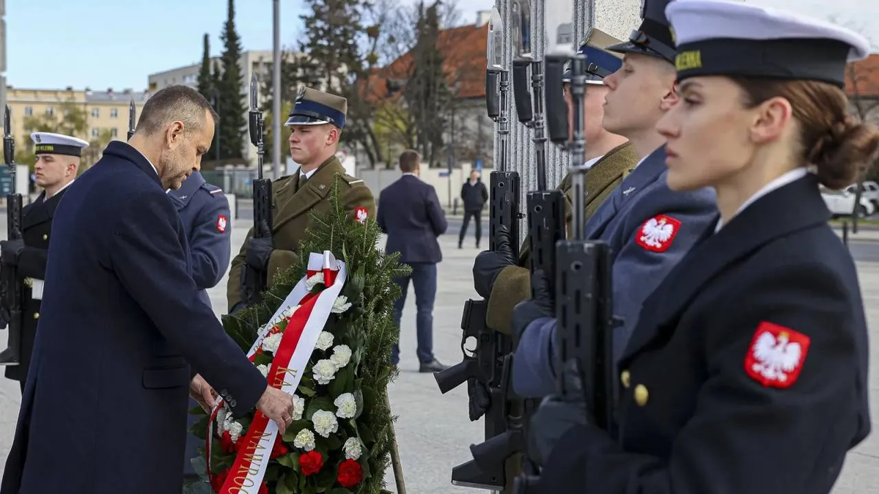 Prezydent RP upamiętnił 21. rocznicę śmierci św. Jana Pawła II