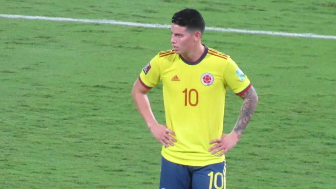 James Rodríguez trafił do szpitala. Poważne odwodnienie po meczu