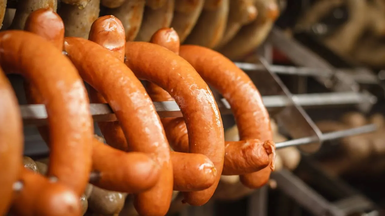 Czy w Wielką Sobotę można jeść mięso? Kościół ma dość jednoznaczne stanowisko