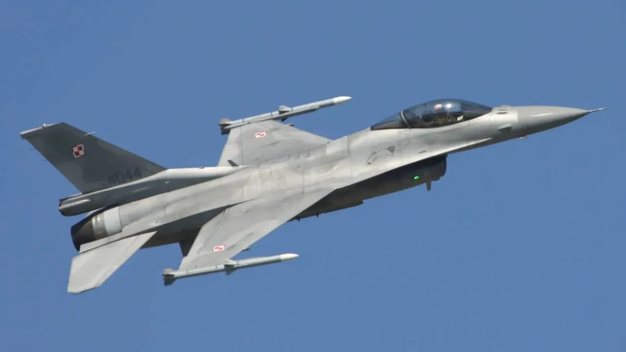 Myśliwiec F-16