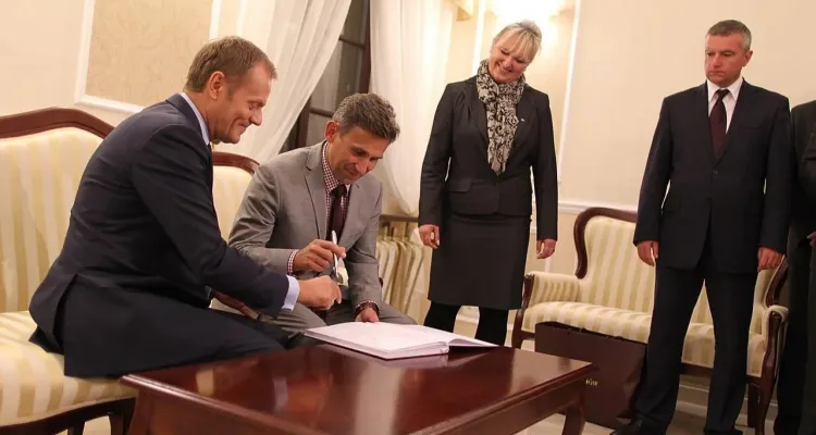 Jak obłowił się Robert Korzeniowski. „Gazeta Polska”: Uśmiechnięte zlecenia dla byłego mistrza olimpijskiego