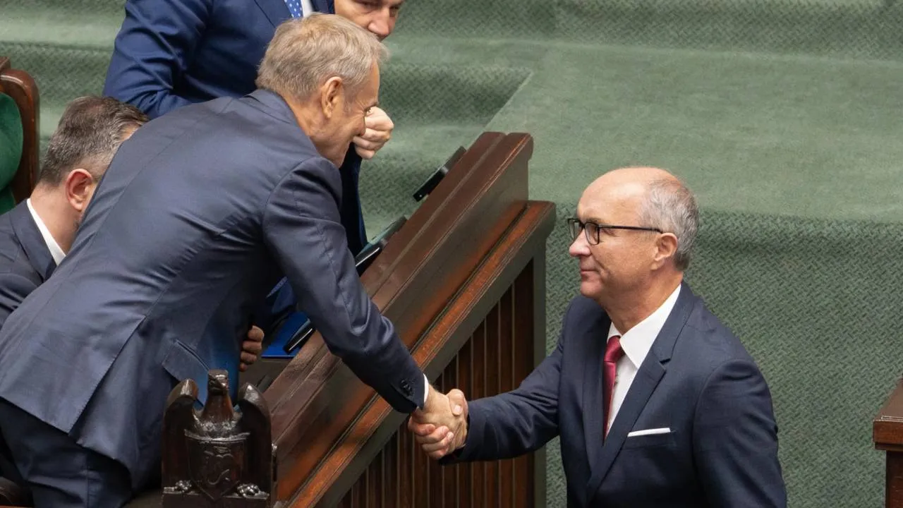 Zandberg nie szczędzi krytyki Czarzastemu. "Wybrał drogę ścisłej współpracy z Tuskiem"