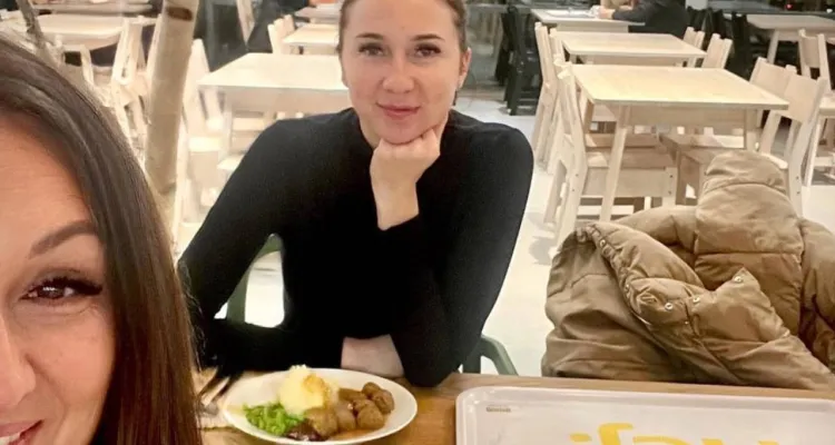 Woronowska na wspólnych zakupach z Wielichowską. Niedługo przed tym, jak zostałą asystentką Tuska