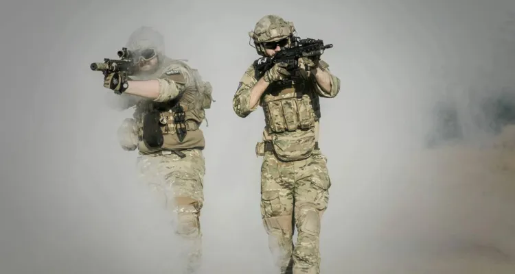 Wielka Brytania bez możliwości obrony. Rząd Starmera zamiast inwestować, szuka oszczędności w armii