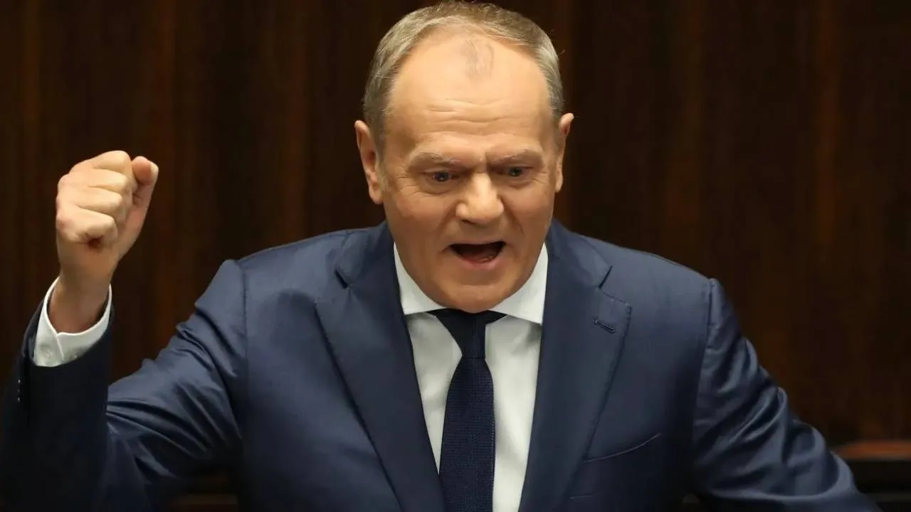 Premier sepleni na X-ie. Inni wskazują na szeroką listę współpracujących z Zondacrypto