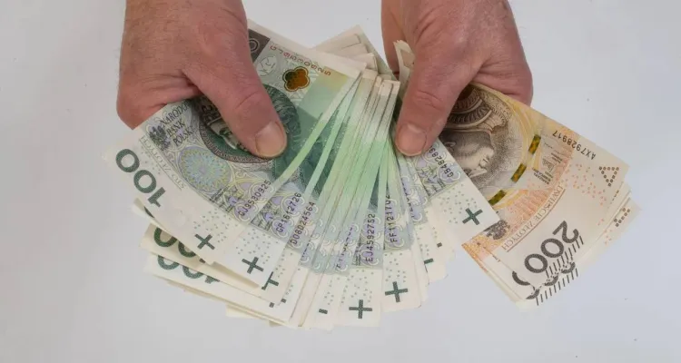 Rząd chce wiedzieć wszystko o zarobkach tej grupy zawodowej. To dopiero początek?