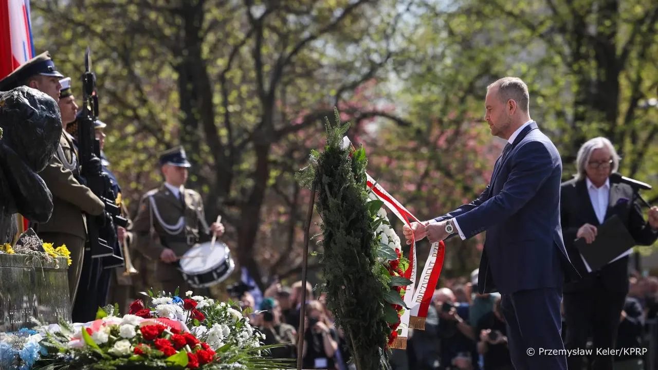 83. rocznica wybuchu powstania w getcie warszawskim. Obchodzy z udziałem prezydenta [ZDJĘCIA]