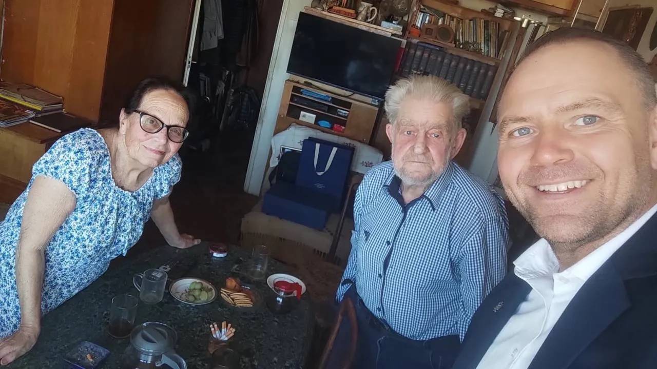 Prezydent spotkał się z Andrzejem i Joanną Gwiazdami. Prymitywne komentarze polityków koalicji [ZOBACZ]